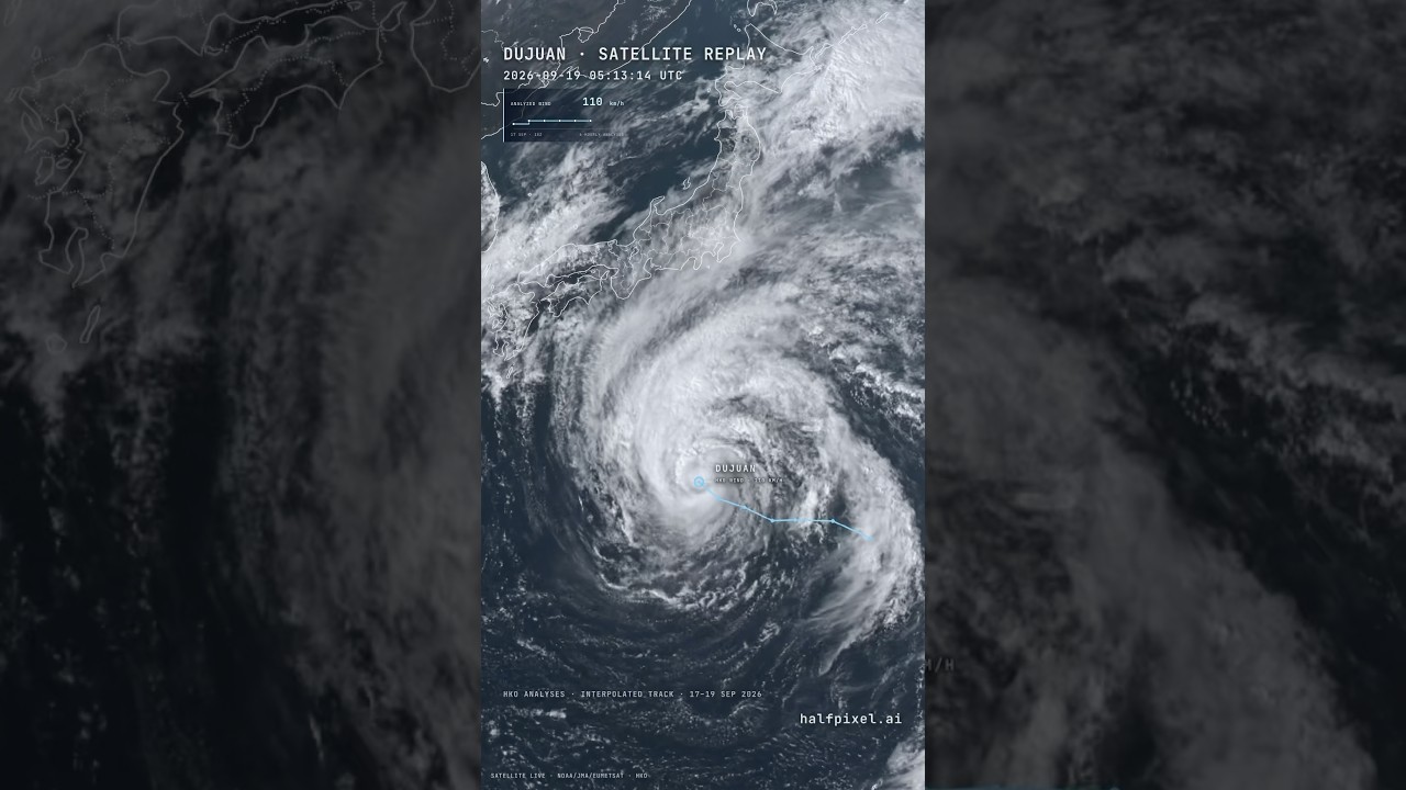 God’s Eye View of Typhoon Dujuan Heading to Japan