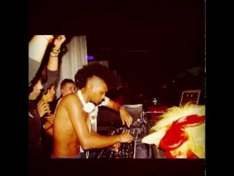 Munchi & DJ Blass - Toma Essa Porra VIP (Happy Colors EdiT)