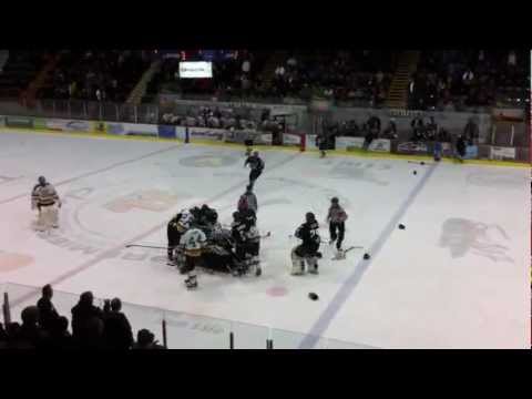 Donald Brashear cheap shot 11 janvier 2013 LNAH