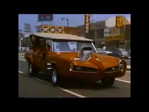 The Monkees - A Little Bit Me, A Little Bit You (HQ)