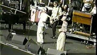 REM &amp; Thom Yorke - E-Bow The Letter @ Washington (14 June 1998)