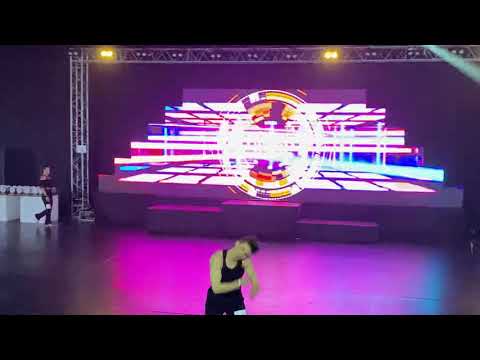 Серединский Максим чемпион категории disco dance  All in black Samson 2020