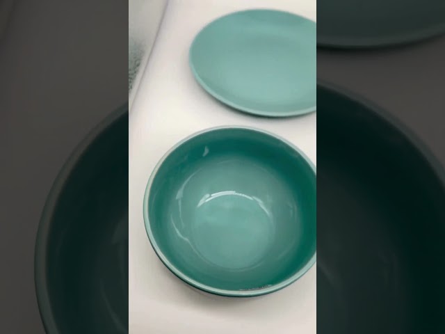 Vídeo relacionado con Sevilla Fútbol Club - Taza Desayuno, de Cerámica en Caja, Producto Oficial, Capacidad 300 ml, Color Rojo (CyP Brands)