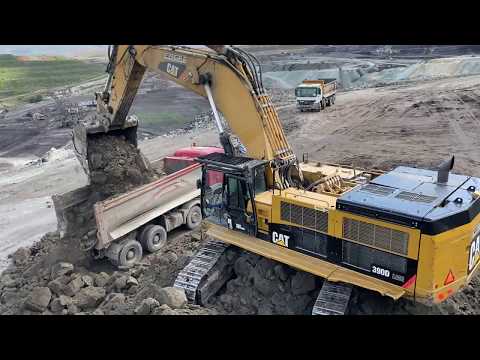 Caterpillar 390D Excavator Loading Trucks - Pyramis Ate