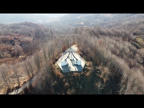 Crucea de la Podul Ursului filmata cu drona