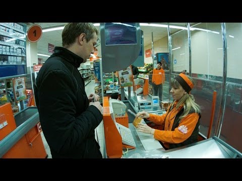Neighborhood Store in Moscow. "Real Russia" ep.75