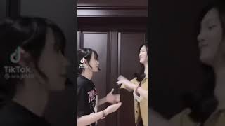 Download lagu Tiktok Chikara membuat heboh member dan fans (Chika Jkt48 & Ara Jkt48) mp3