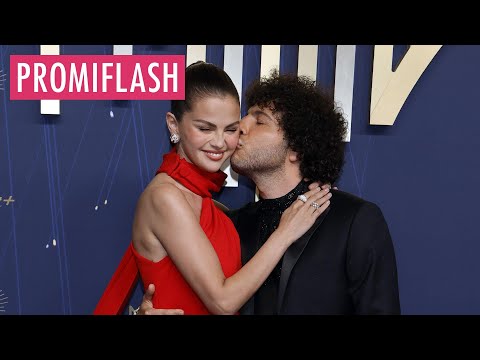 Selena Gomez und Benny Blanco turteln bei den Emmy Awards