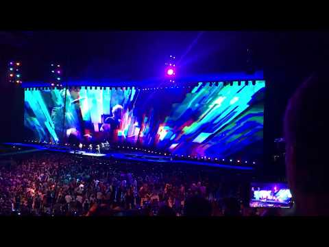 U2 "Beautiful Day" (The Joshua Tree Tour Manila 20191211)