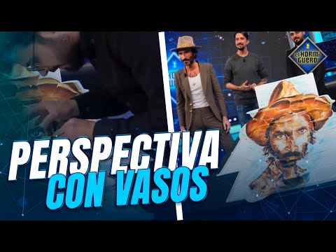 PERSPECTIVA VISUAL - Ozcan crea obras de arte con vasos y platos - El Hormiguero