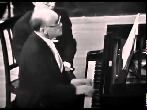 Mstislav Rostropovich - Beethoven - Cello Sonata No 2 in G minor, Op 5