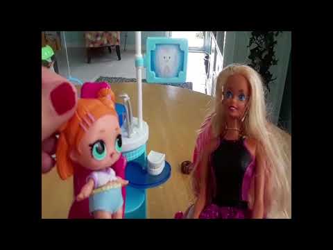 LOL Scenario - LOL Doll & Barbie Mom goes to Ken the Dentist