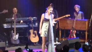 Joss Stone - Jet Lag/Tell Me What We&#39;re Gonna Do Now/ Turn Your Lights Down Low