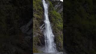 preview picture of video 'Bridal Veil Falls in Valdez, Alaska'