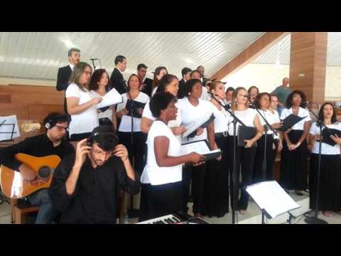 Em tuas mãos - Coral Canção Nova