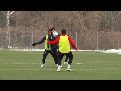 Spielvereinigung Unterhaching - nach Beendigung der Sieglosen Zeit wollen Hachinger Erfolgsserie sta