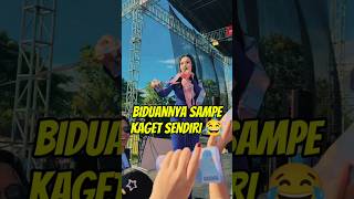 Download lagu BIDUAN FULL SAWERAN BAJU DINAS 😭 #dangdut #shorts #fypシ mp3