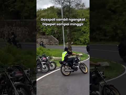 Dikejar tukang parkir #automobile #modifikasimotor #motoran #youtubeshorts
