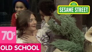 Sesame Street: Judy Collins and Oscar Sing the Three Grouches Song