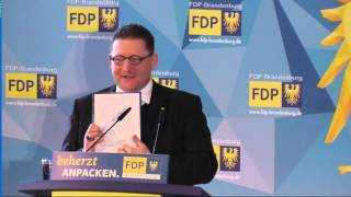 preview picture of video 'Gregor Beyer auf dem 24. ordentlichen Parteitag der FDP Brandenburg am 22.02.14'