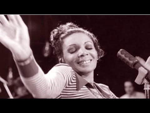 Shirley Bassey - Blues In The Night (1957 Recording)