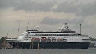 preview picture of video 'Three Cruise Ships in Charlottetown PEI'