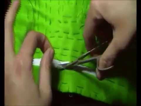 Make a mola with fabric layers