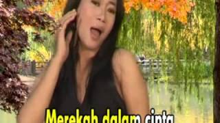 Download lagu TIGA HARI TIGA MALAM ria bonita @ lagu dangdut mp3 Download lagu TIGA HARI TIGA MALAM ria bonita @ lagu dangdut mp3