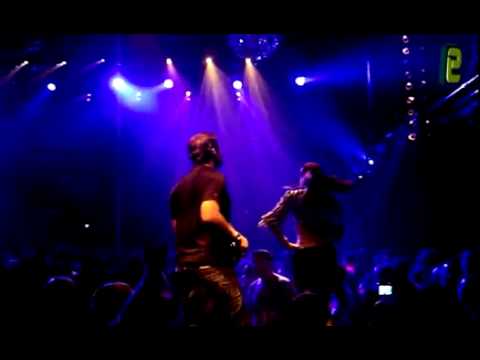 Groovesum - Fingerlickin'met DJ Maurice Delgado & Saxofonist Costar