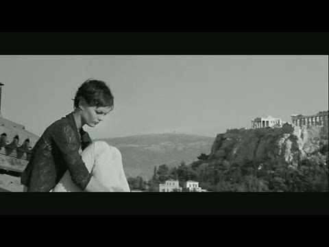 Girl on the Bridge- Love telepathy scene