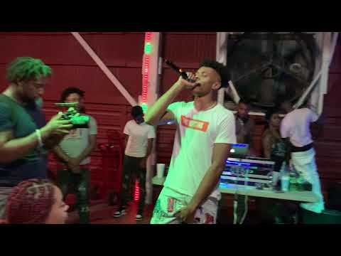 Tq live performance in Abbeville La to Wayne Bash