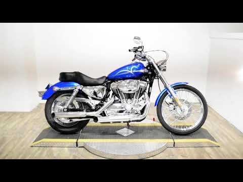 2007 Harley-Davidson Sportster® 1200 Custom in Wauconda, Illinois - Video 1