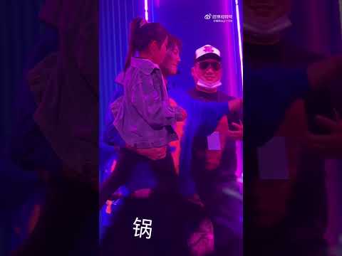 Aimee with Uncle Magicman on the Stage | Jackson Wang MAGIC MAN World Tour Singapore #jacksonwang