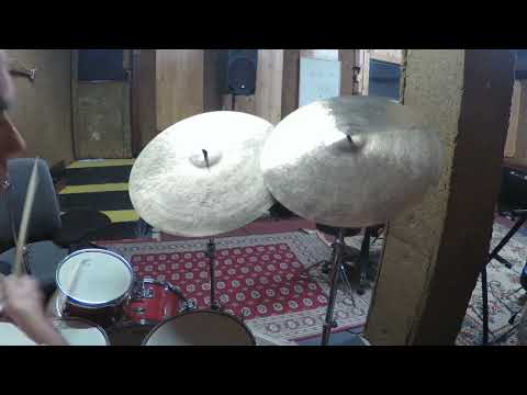 22" hfb 2230g os IIIb clone, 21.2" 1882g is tribute very thin ride - BOURGIS HANDMADE CYMBALS