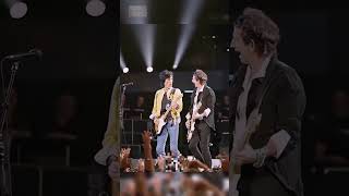 Keith Richards &amp; Ronnie Wood: Pure Rock &amp; Roll Magic! 🎸🔥