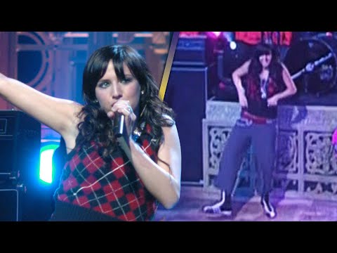 SNL Revisits Ashlee Simpson's Failed Musical Performance With New BTS Footage