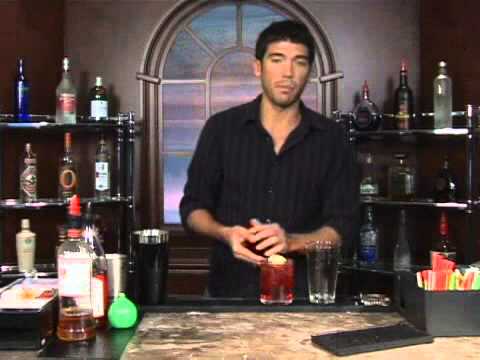 How to Make the Scarlet O'Hara Mixed Drink