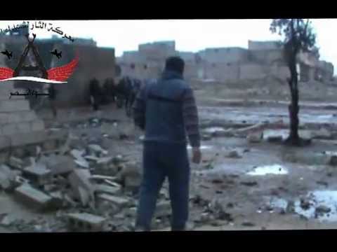 تحضيرات مقاتلي لواء النصر قبيل الهجوم على حاجز مطار النيرب العسكري ضمن مجريات معركة الثأر لشهداء النهر