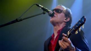 Joe Bonamassa - "Last Kiss" LIVE