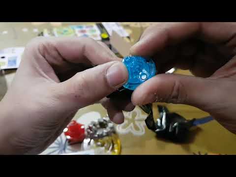 Beyblade Burst Random Booster Vol. 4 Unboxing