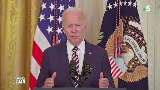 Première victoire au congrès pour Joe Biden - Reportage #cdanslair 15.08.2022