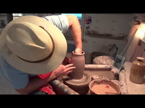 Throwing a 3lb cylindrical narrow neck bottle Oct 24th with Simon Leach