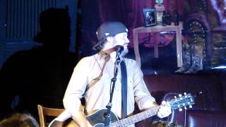 Randy Rogers &amp; Wade Bowen - Buy Myself A Chance (Acoustic)
