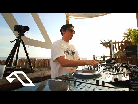 Durante feat. Running Touch - Remedy (Live at Anjunadeep Explorations Festival, Albania)
