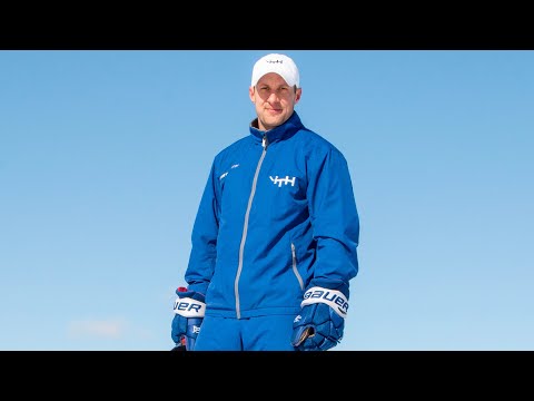 How to Lead Instruct a Private Lesson | iTrain Hockey thumbnail