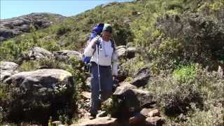 preview picture of video 'Pico da Bandeira - Trekking'