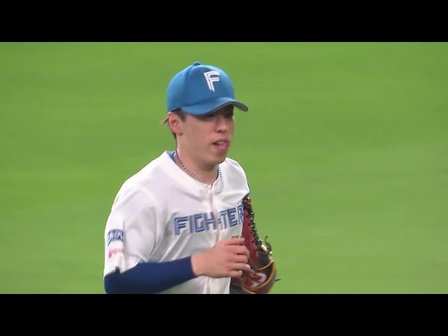 【5回表】更なる追加点を防ぐ!! ファイターズ・五十幡亮汰 好返球でピッチャーを救う!! 2025年5月31日 北海道日本ハムファイターズ 対 千葉ロッテマリーンズ