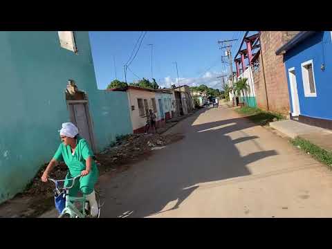 Por calles de San Juan de los Remedios. Enrique Malaret en la provincia de Villa Clara en Cuba.