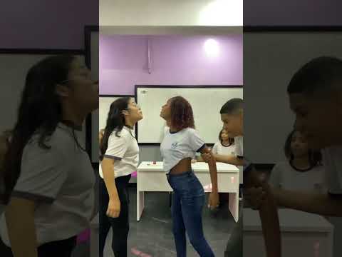 Quando o professor esquece que é professor… #ciep #escola #humor #alunos #estudantes #professores