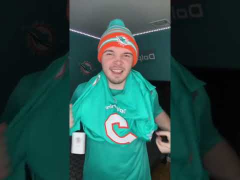 UNBOXING BRADLEY CHUBB DOLPHINS JERSEY #shorts #nfl #nflfootball #miamidolphins #bradleychubb